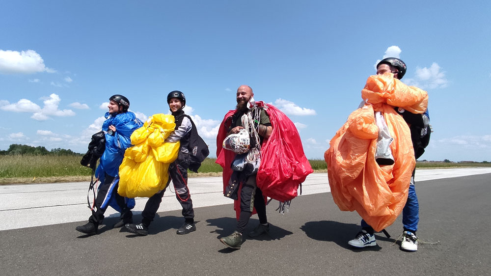 FAQ about skydiving